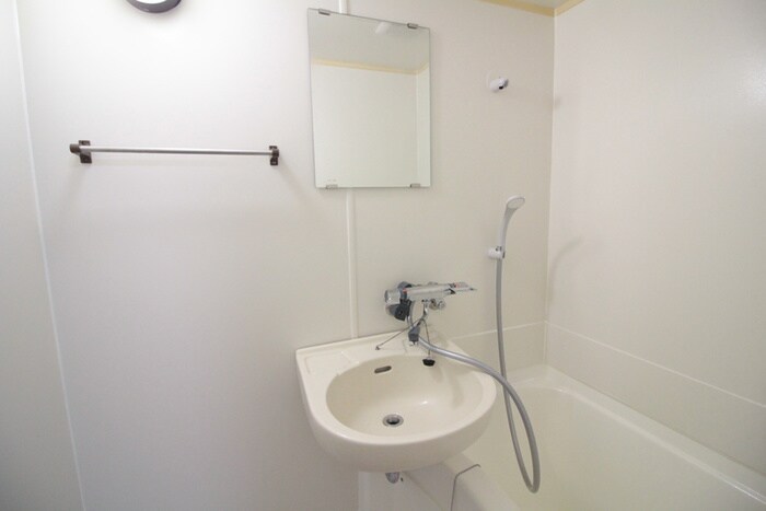 物件内観写真10　(洗面)