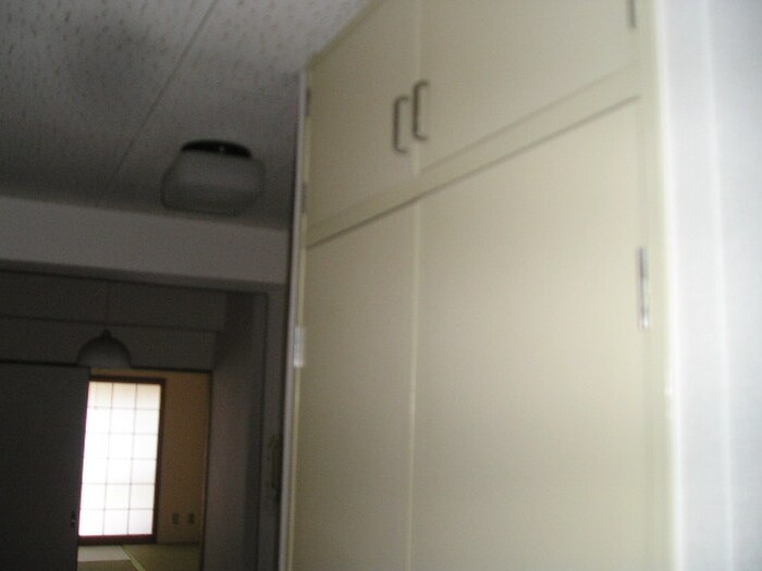 物件内観写真13　(収納)