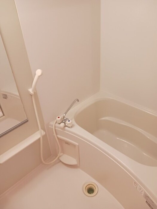 物件内観写真4　(バス／シャワールーム等)