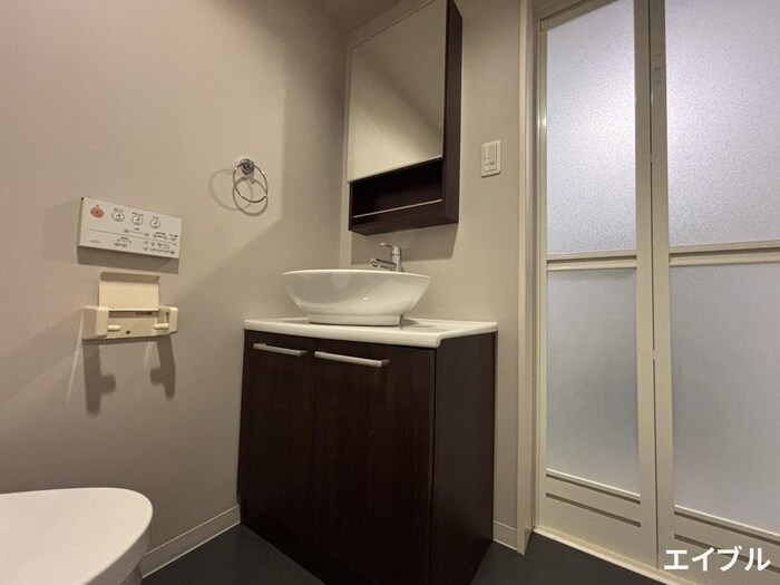 物件内観写真12　(洗面)