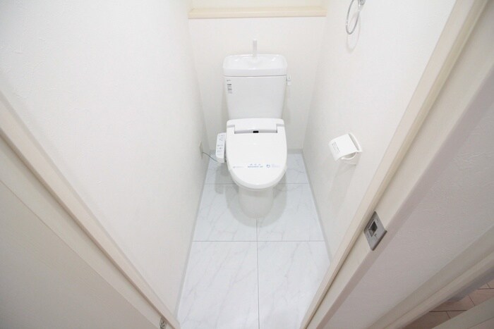 物件内観写真11　(トイレ)