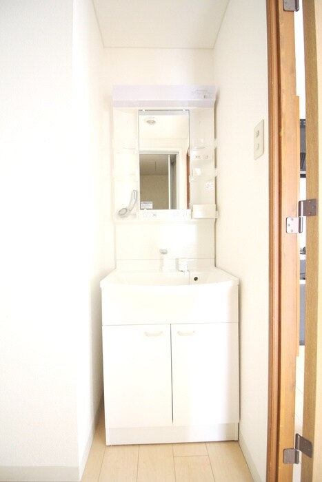 物件内観写真11　(洗面)