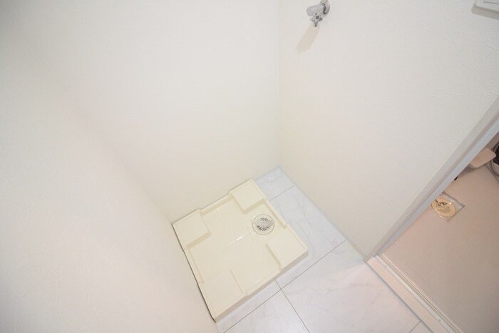 物件内観写真22　(洗濯機置場)