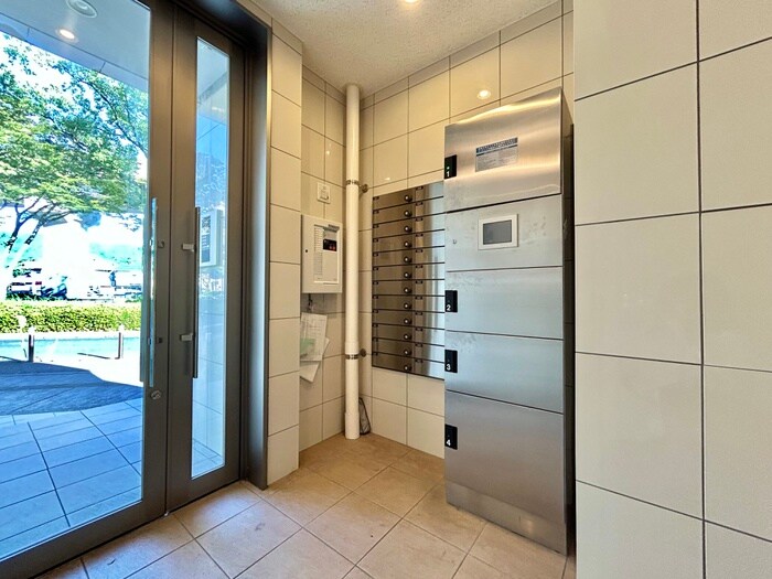 物件外観写真4　(建物設備)