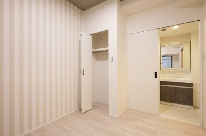 物件内観写真11　(収納)