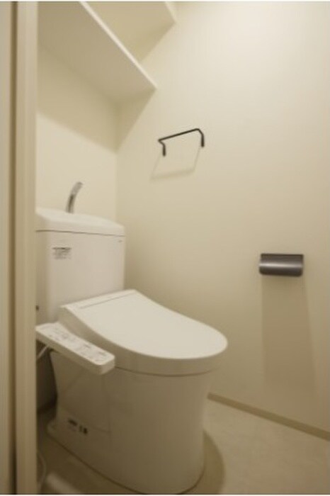 物件内観写真12　(トイレ)