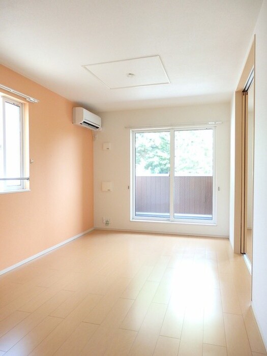 物件内観写真6　(居室)