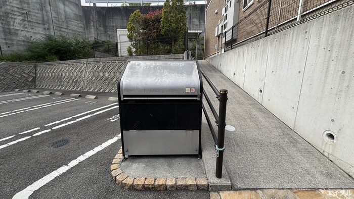 物件外観写真3　(建物設備)