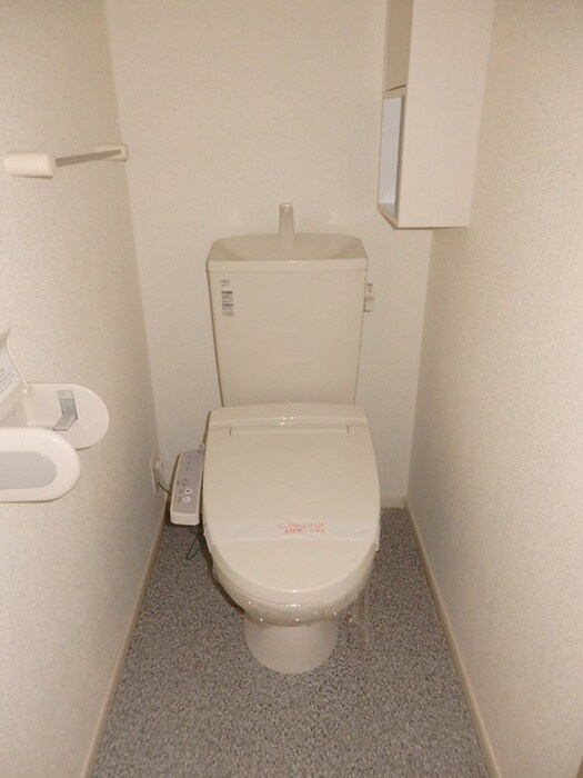 物件内観写真10　(トイレ)