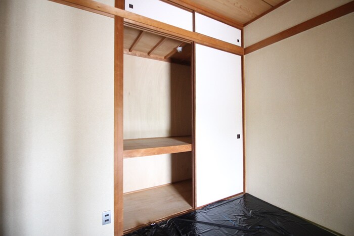 物件内観写真13　(収納)