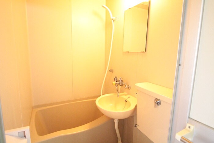 物件内観写真9　(バス／シャワールーム等)