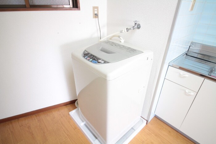 物件内観写真22　(洗濯機置場)