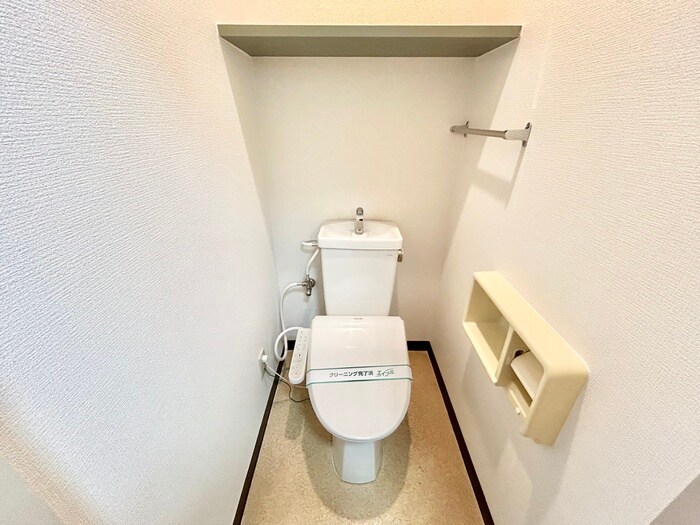 物件内観写真14　(トイレ)