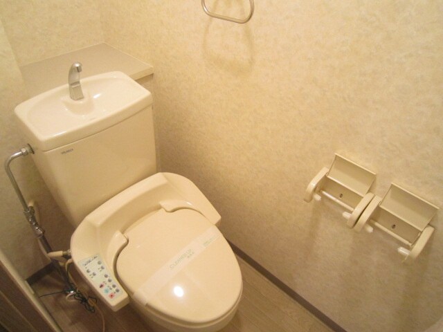 物件内観写真9　(トイレ)