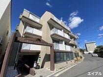 リ－ガルコ－トの外観写真