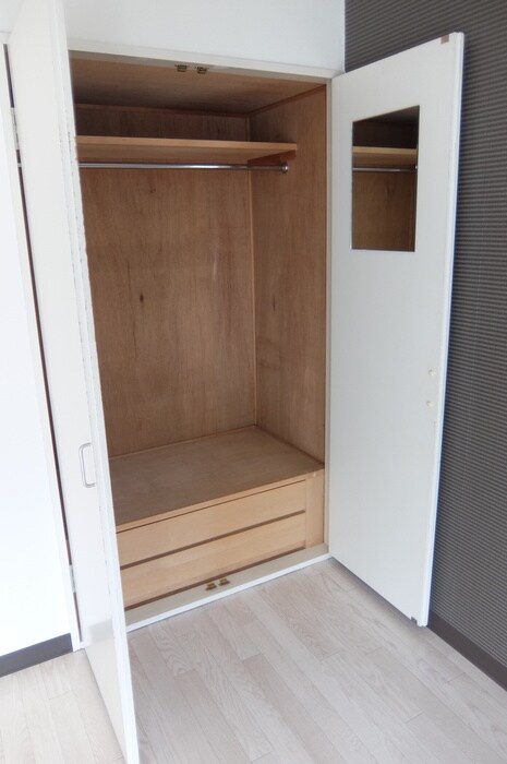 物件内観写真9　(収納)