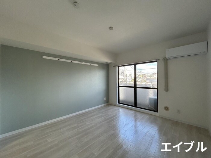 物件内観写真9　(居室)