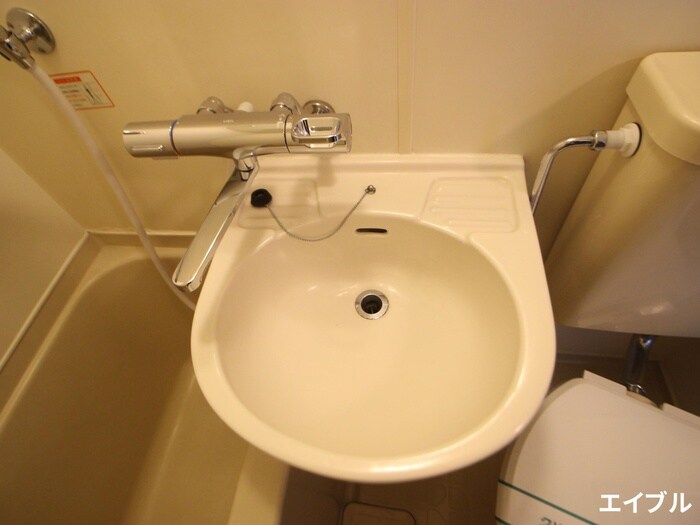 物件内観写真10　(洗面)