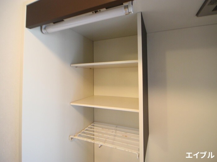 物件内観写真21　(収納)