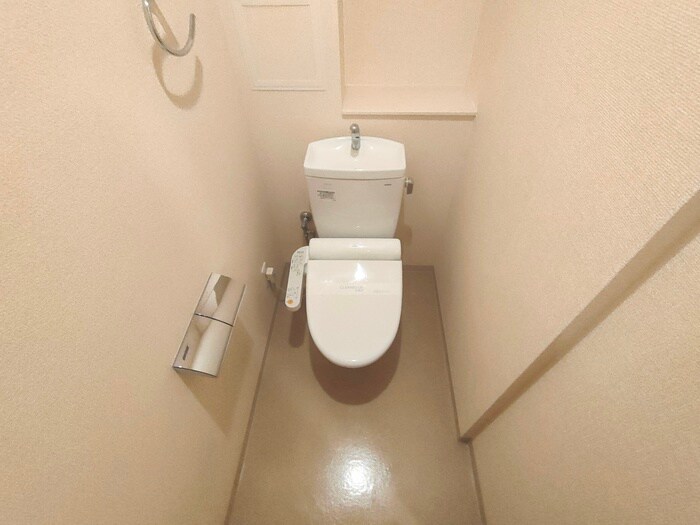 物件内観写真9　(トイレ)