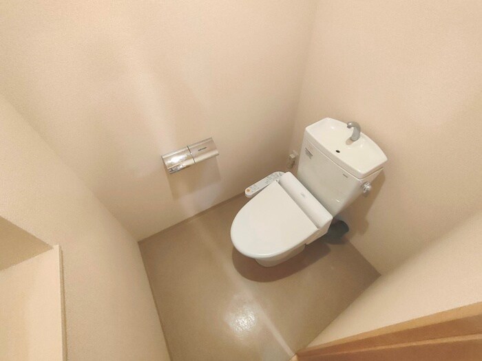 物件内観写真10　(トイレ)