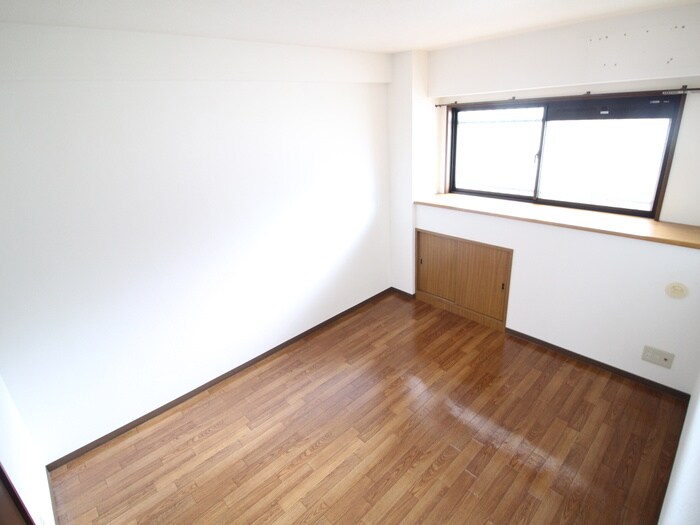 物件内観写真19　(居室)