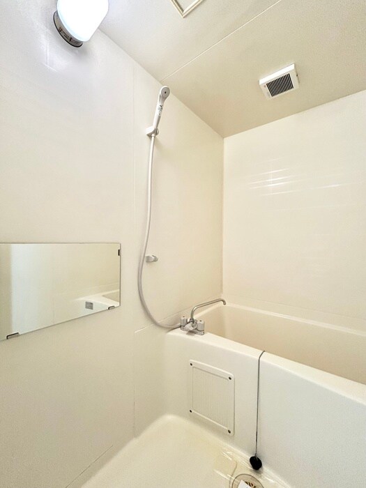 物件内観写真12　(バス／シャワールーム等)