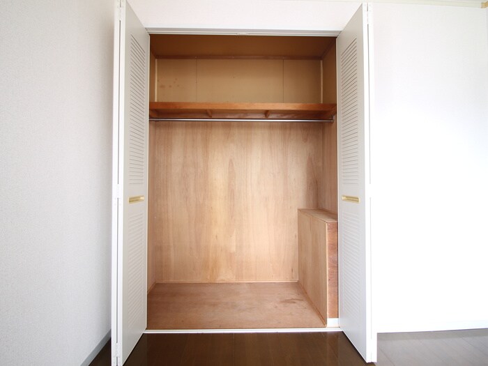 物件内観写真14　(収納)