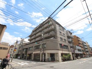 房尾本店三篠ビル外観写真