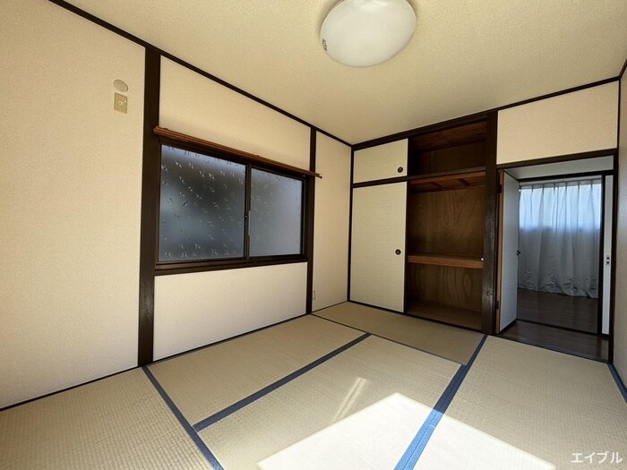 物件内観写真13　(収納)