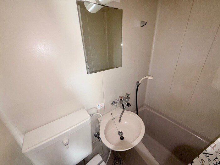 物件内観写真16　(洗面)