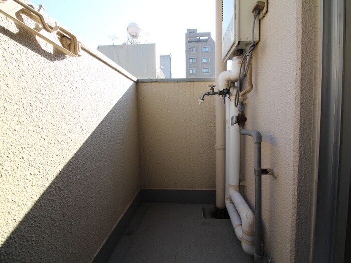 物件内観写真21　(洗濯機置場)