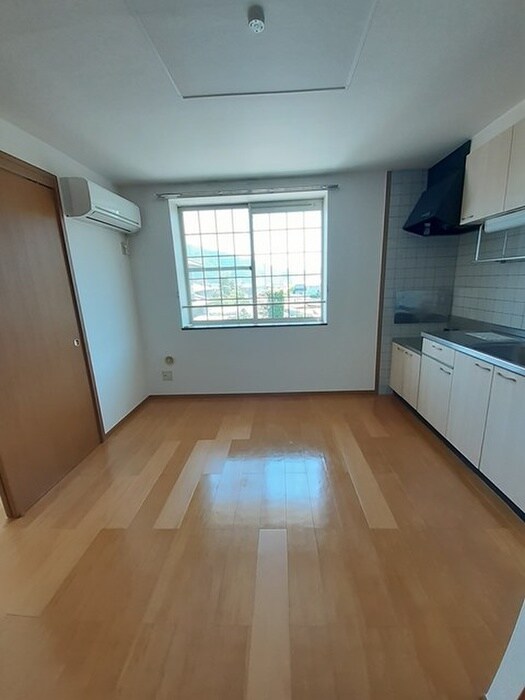 物件内観写真11　(居室)