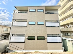 アングーテ外観写真