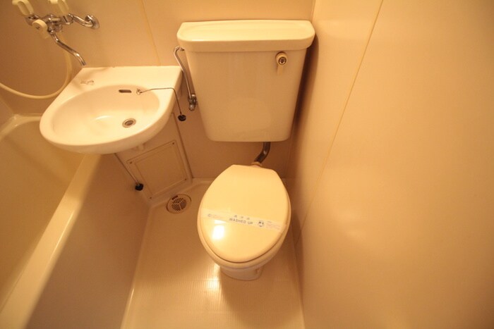 物件内観写真10　(トイレ)