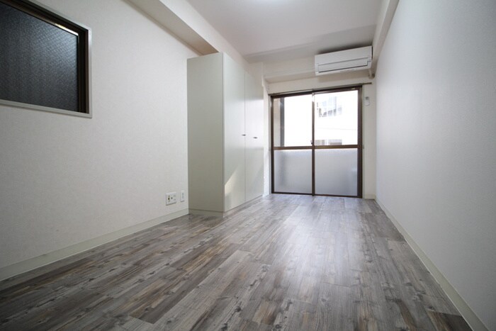 物件内観写真12　(居室)