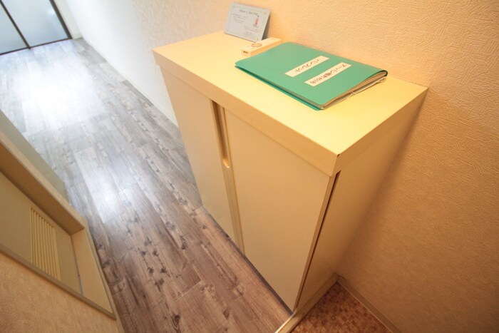 物件内観写真14　(靴箱)