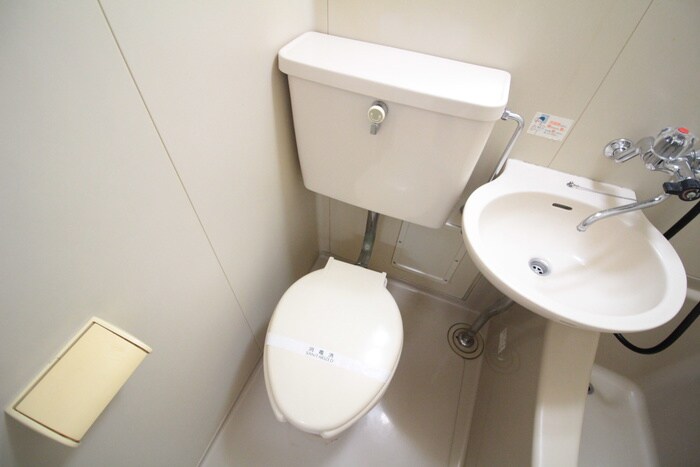 物件内観写真10　(トイレ)