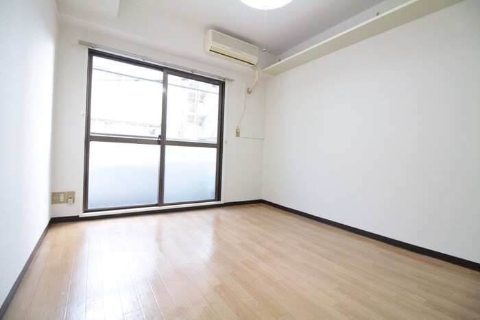 物件内観写真21　(居室)