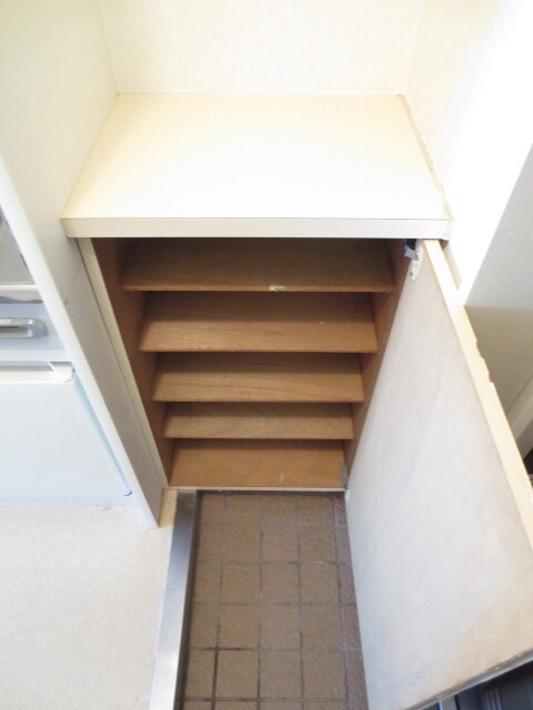 物件内観写真14　(靴箱)