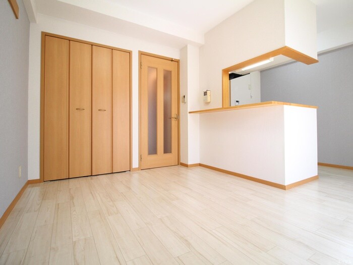 物件内観写真18　(居室)