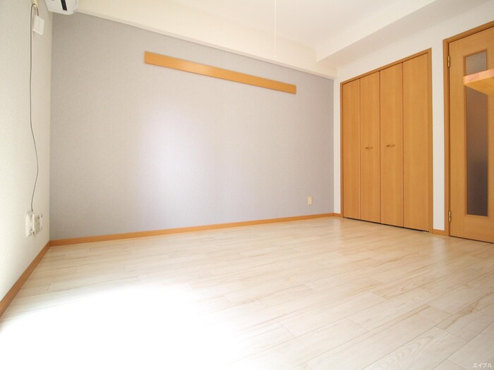 物件内観写真20　(居室)