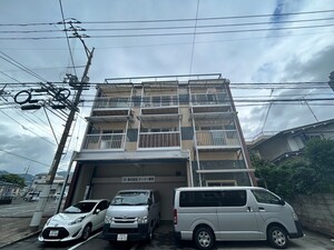 家花ビル外観写真