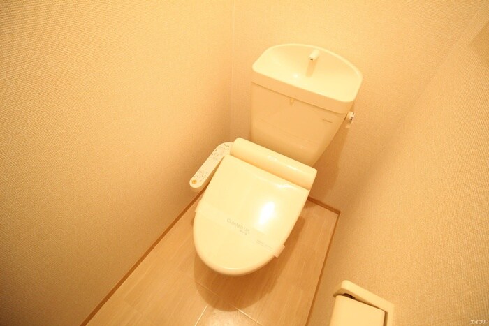 物件内観写真13　(トイレ)