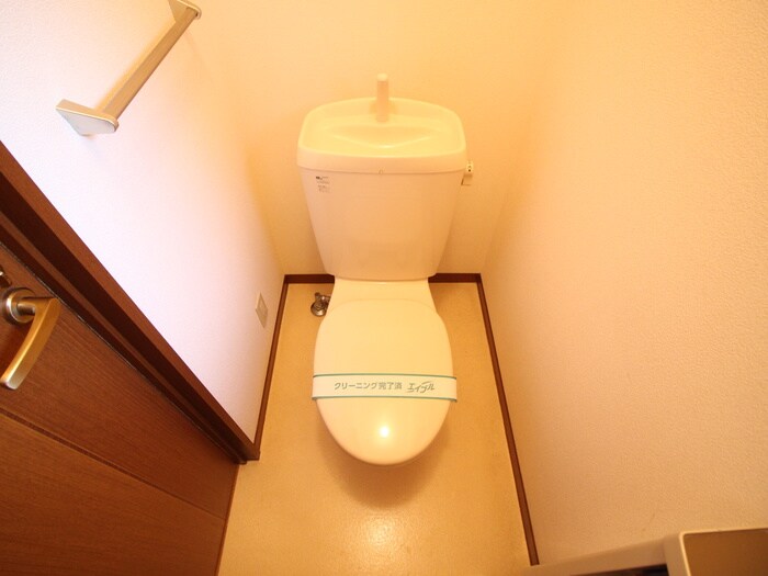 物件内観写真9　(トイレ)