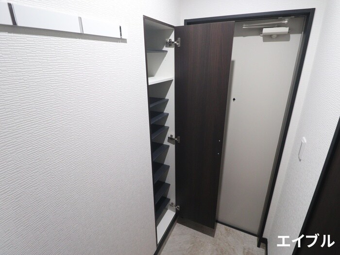 物件内観写真16　(靴箱)