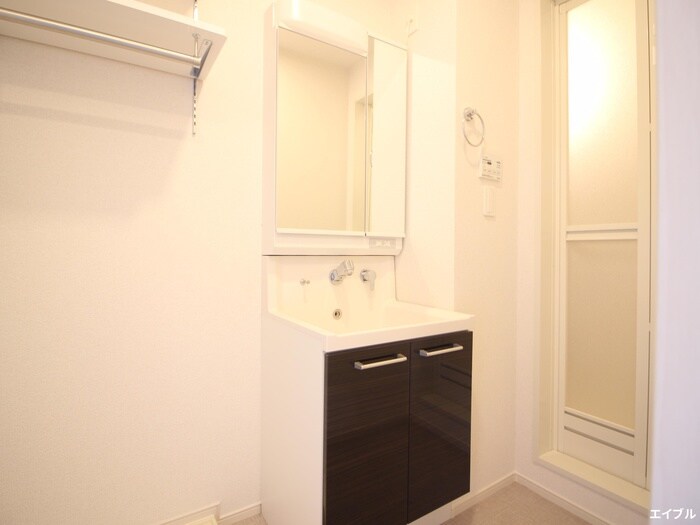 物件内観写真9　(洗面)