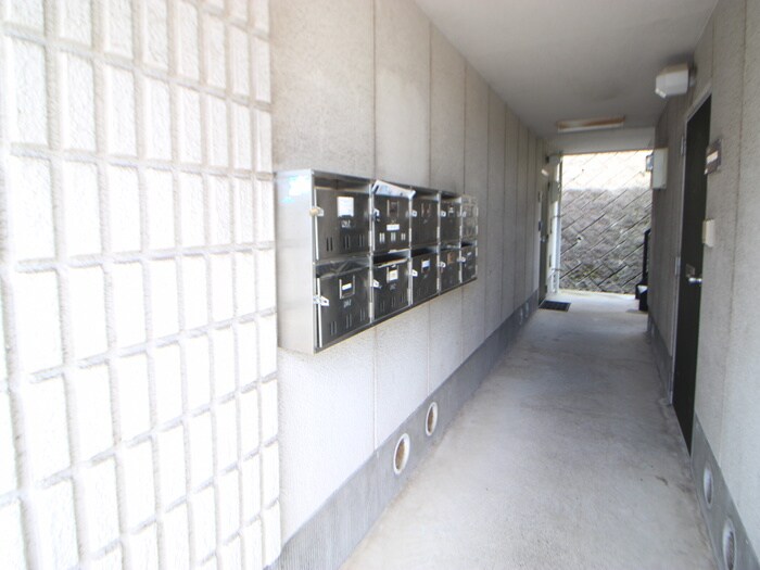 物件外観写真4　(建物設備)