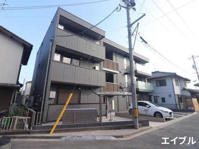 物件外観写真1　(外観写真)