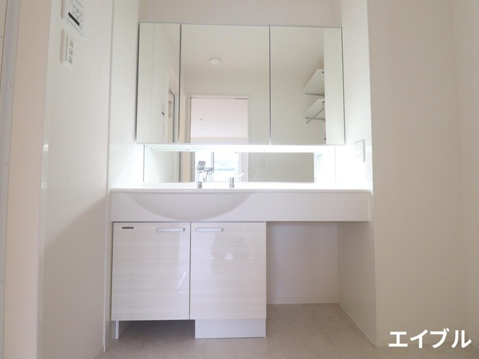 物件内観写真11　(洗面)